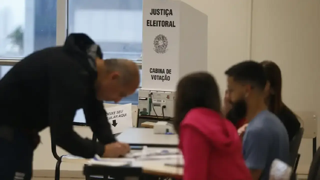 Número de eleitores com mais de 60 anos cresceu 74%, aponta pesquisa