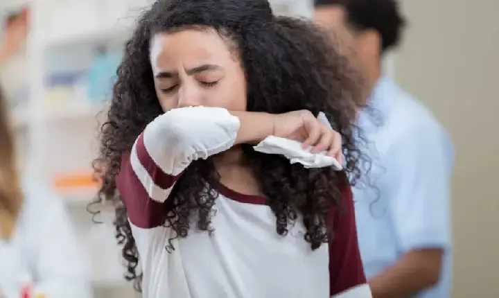 Tosse, febre e coriza: doenças respiratórias aumentam no outono