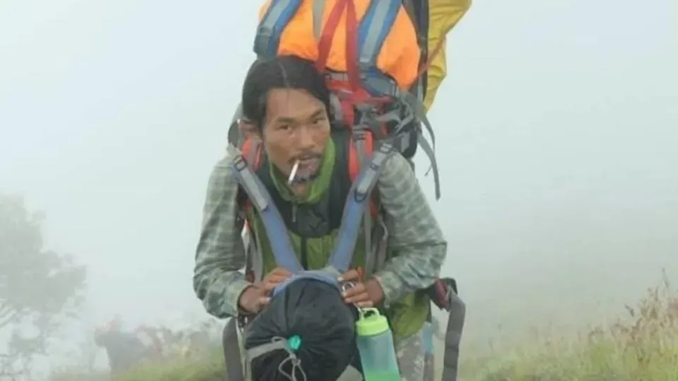 Após arrecadar meio milhão de reais, vaquinha para alpinista é cancelada