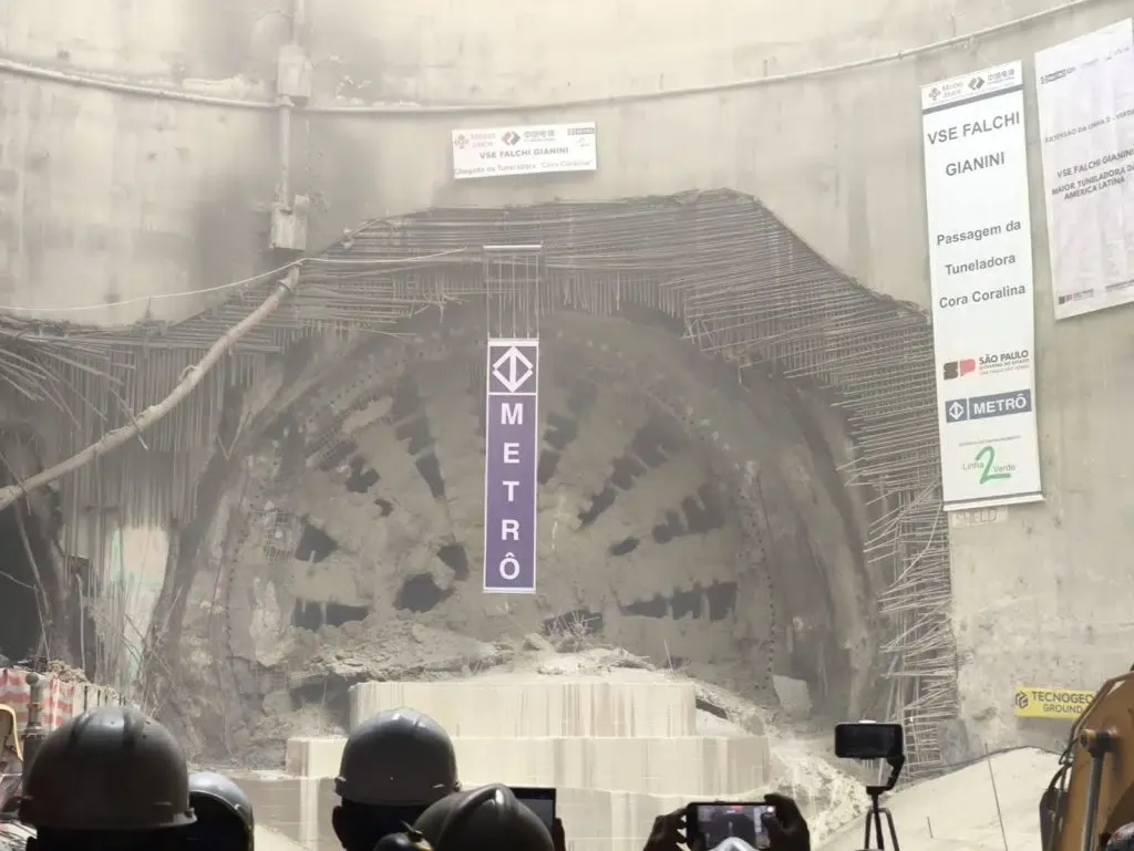 Maior tatuzão da América Latina conclui primeira fase de escavação na expansão da Linha 2-Verde do Metrô