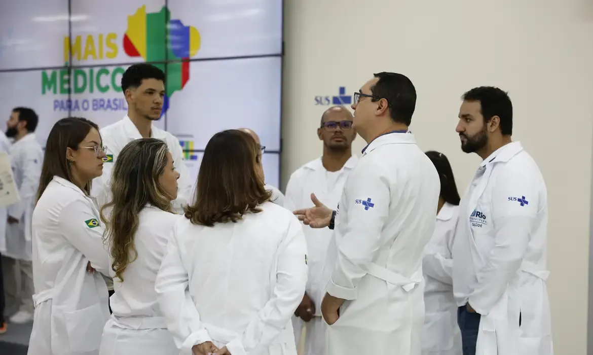 Mais Médicos: quase 1,5 mil selecionados começam a partir desta quarta