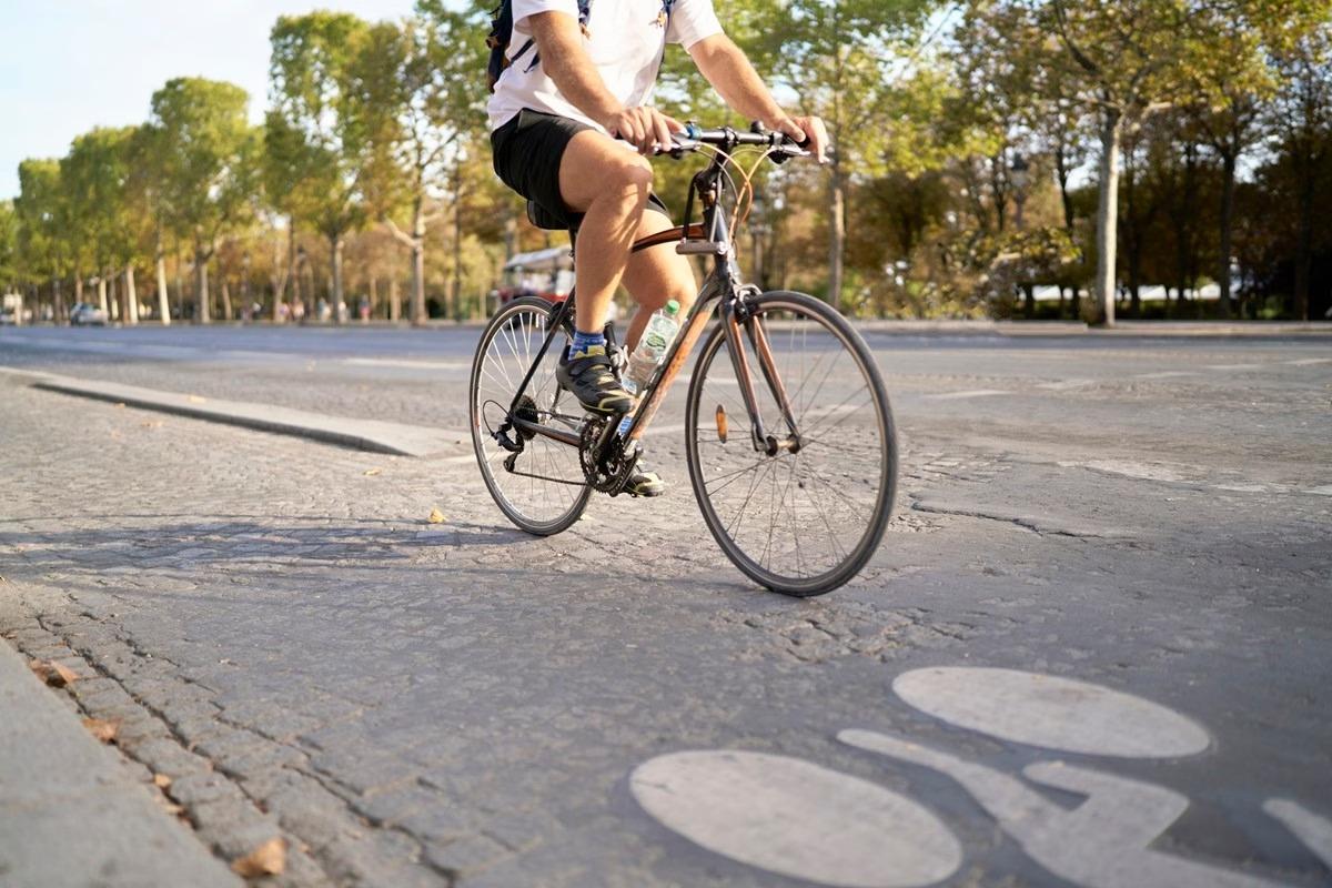 Estudo: andar de bicicleta está associado a menor risco de demência