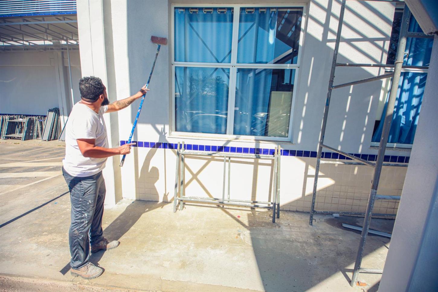 Prefeitura de Santana de Parnaíba realiza reforma em 47 colégios com serviços de manutenção e pintura