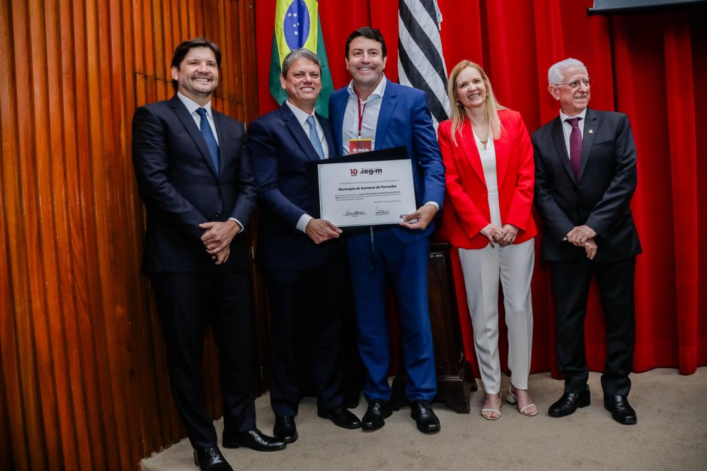 Santana de Parnaíba recebe reconhecimento do TCE-SP por boas práticas de gestão