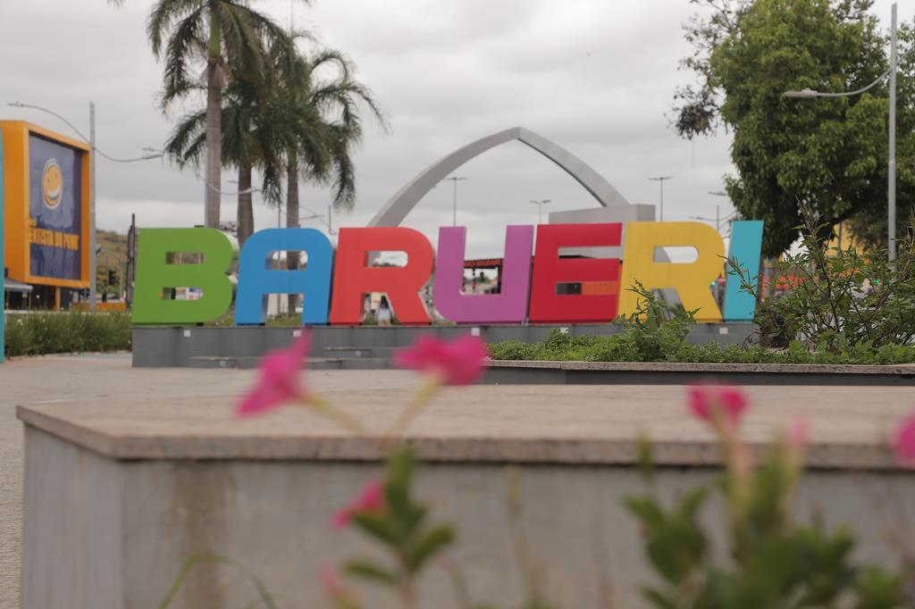 Barueri celebra seu padroeiro nesta quarta-feira; confira o que abre e fecha na cidade